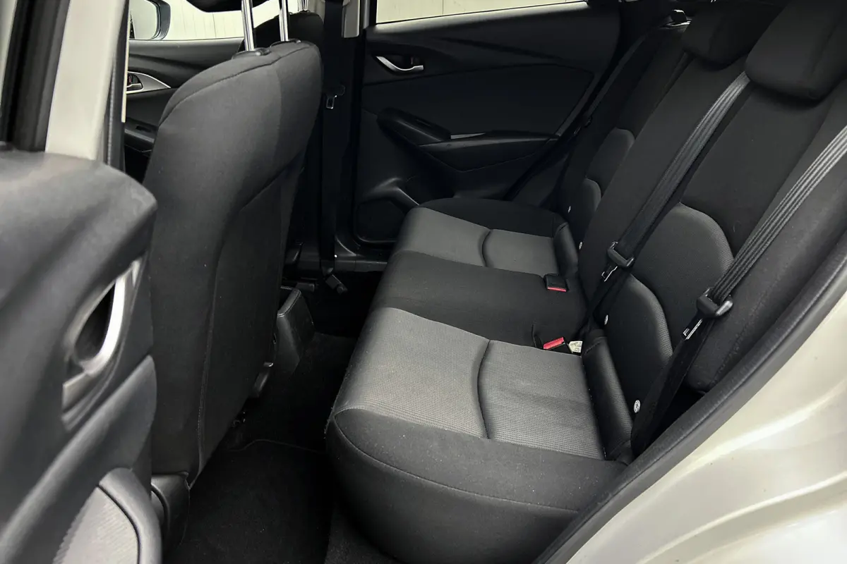 2.0 SkyActiv-G 120 SkyLease+ | Lichtmetalen velgen | Airco