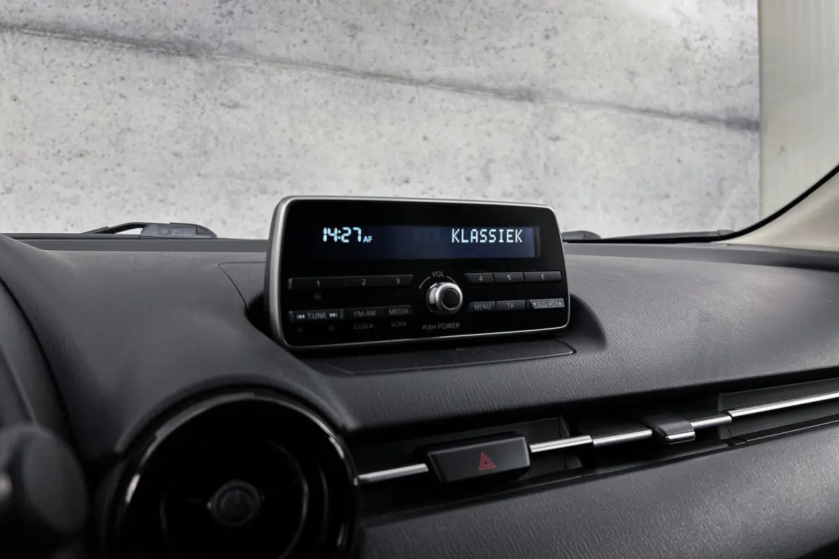 2.0 SkyActiv-G 120 SkyLease+ | Lichtmetalen velgen | Airco