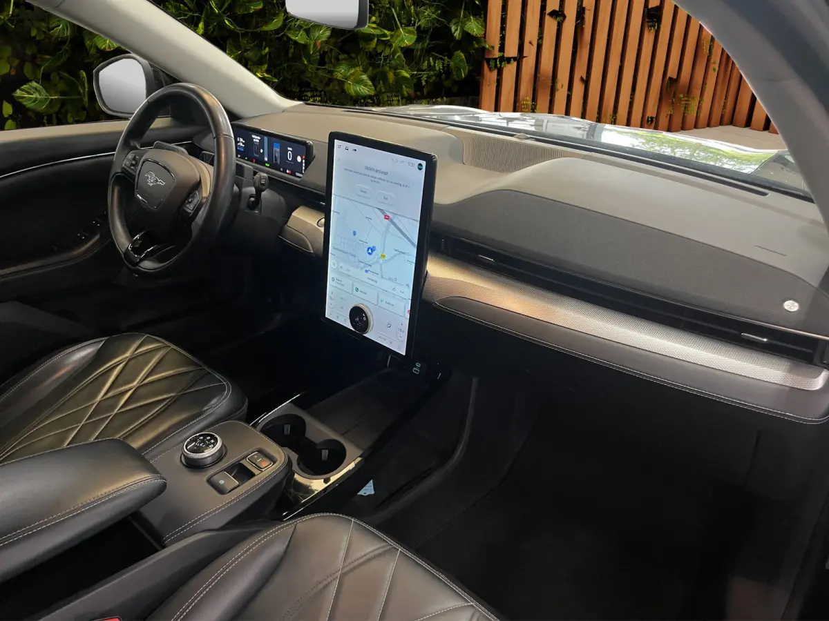 Extended RWD 98 kWh | SOH 93% | B&O | Trekhaak | Adapt. Cruise | Leer | Blis | LED | 18''