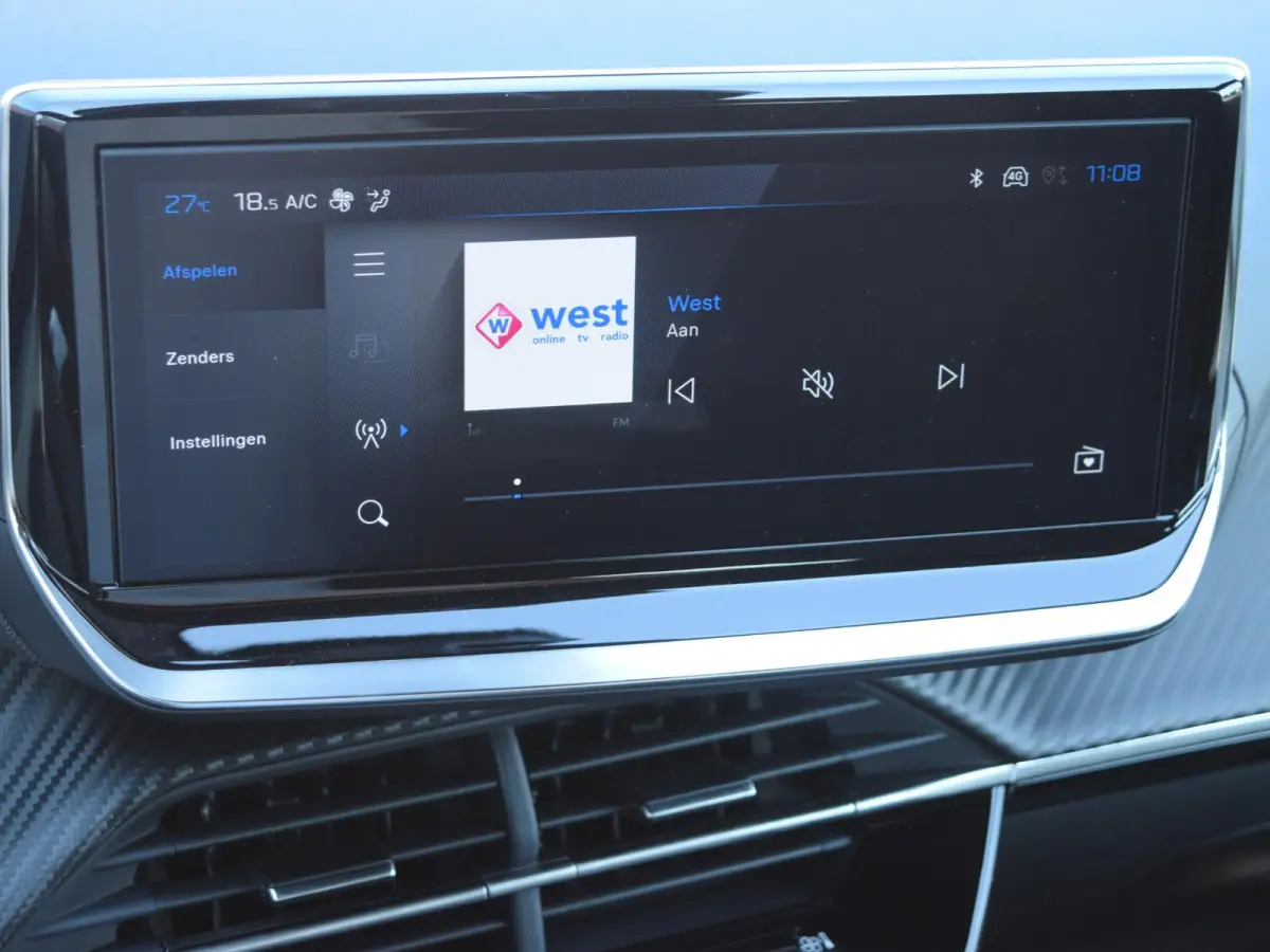 1.2 Hybrid 145 Allure l Adaptief cruise control l Navigatie l 360 camera
