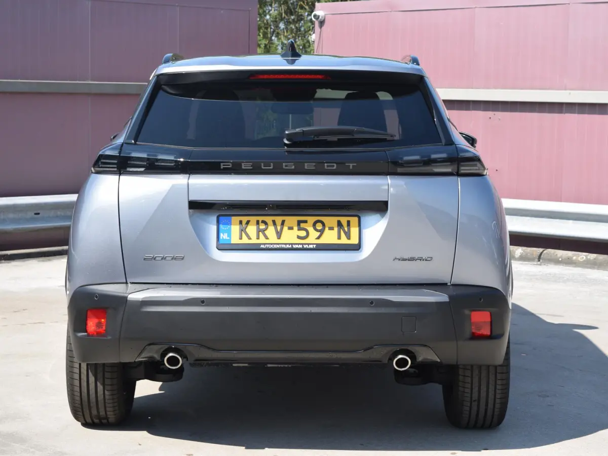 1.2 Hybrid 145 Allure l Adaptief cruise control l Navigatie l 360 camera