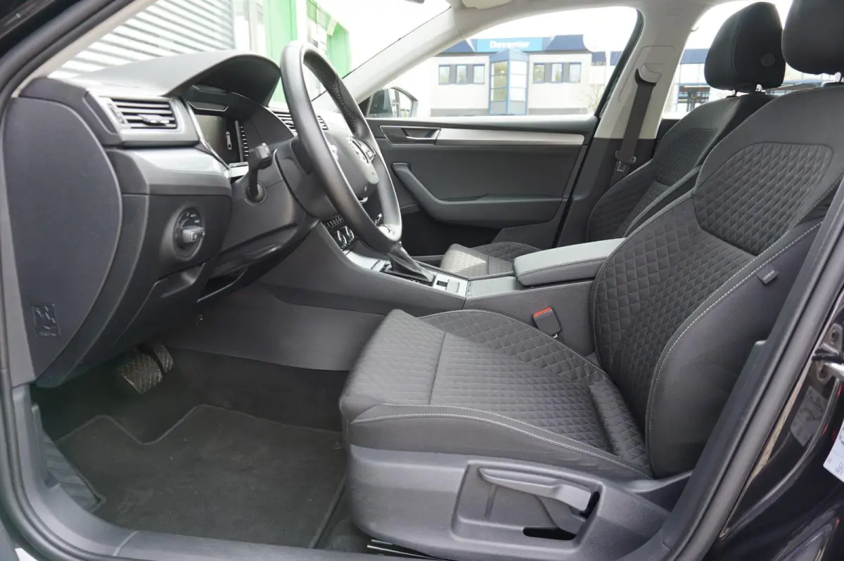 1.5 TSI 150pk DSG Business Edition | Trekhaak | Navigatie