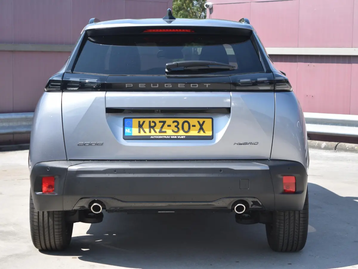 1.2 Hybrid 145 Allure l  Adaptive cruise control l Navigatie l 360 camera