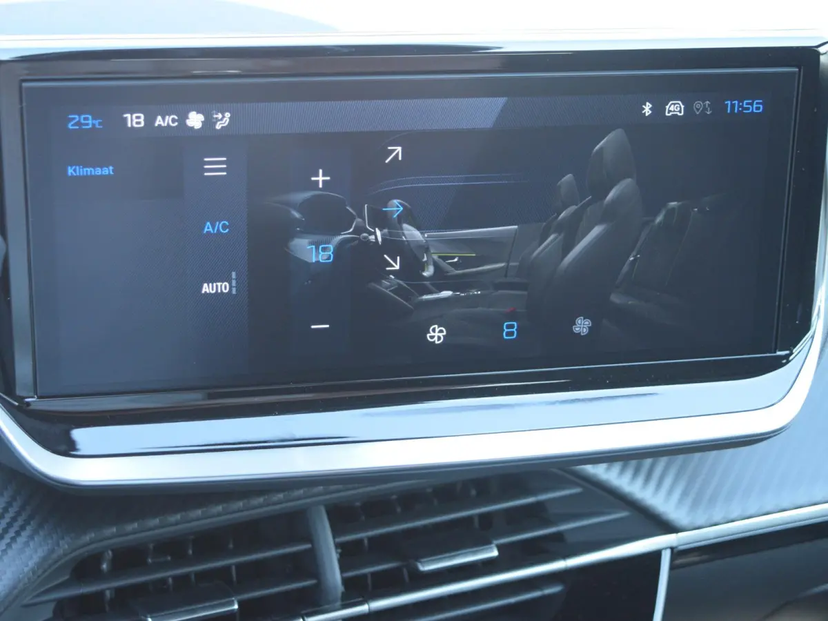 1.2 Hybrid 145 Allure l  Adaptive cruise control l Navigatie l 360 camera