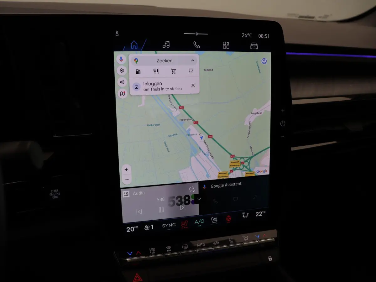 E-Tech full hybrid 200 esprit Alpine | Head-up Display | Elektrische Voorstoelen | Harman Kardon | Stuur- Stoelverwarming | SolarBay Panoramisch Dak |