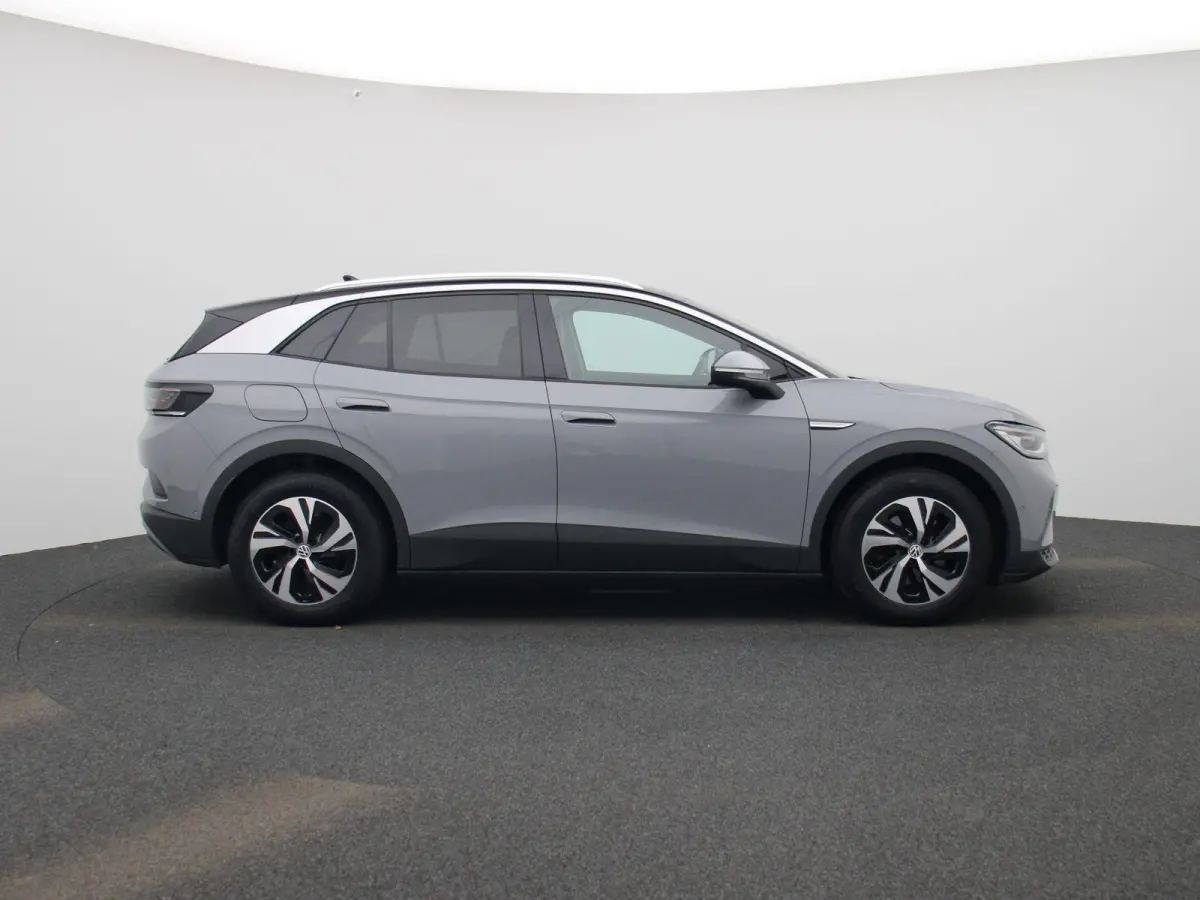 Pure 52 kWh 170 PK| | SoH 92.4% | Origineel Nederlands | Dealeronderhouden | Warmtepomp | Navigatie Pro | Stoelverwarming | Stuurwielverwarming | Achteruitrijcamera