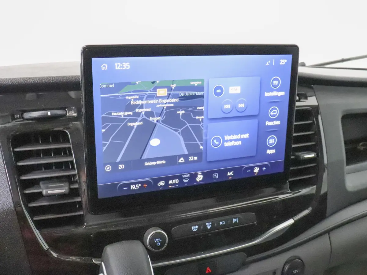 105PK L2H2 Trend Airco Navi Cruise Control Navigatie Trekhaak