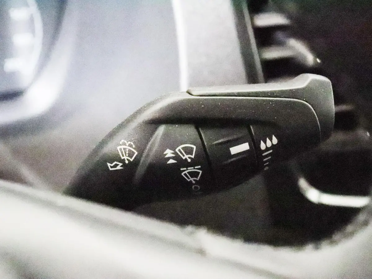 105PK L2H2 Trend Airco Navi Cruise Control Navigatie Trekhaak