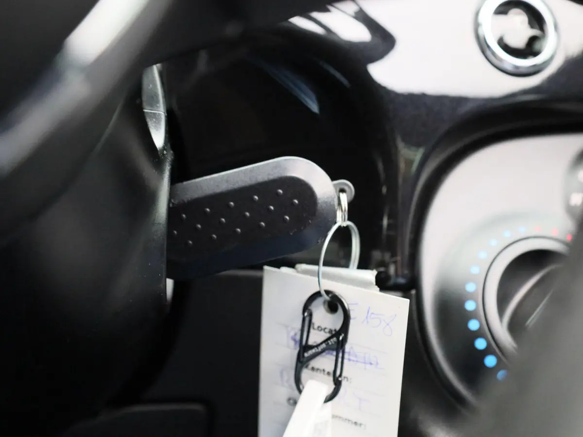 1.0 Hybrid Club | CABRIO | AIRCO | LED |
