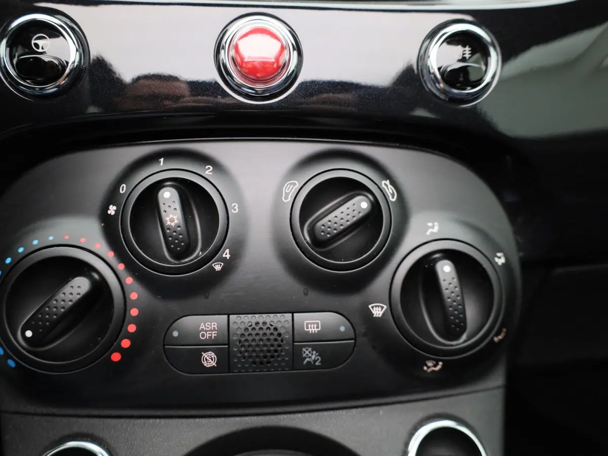 1.0 Hybrid Club | CABRIO | AIRCO | LED |