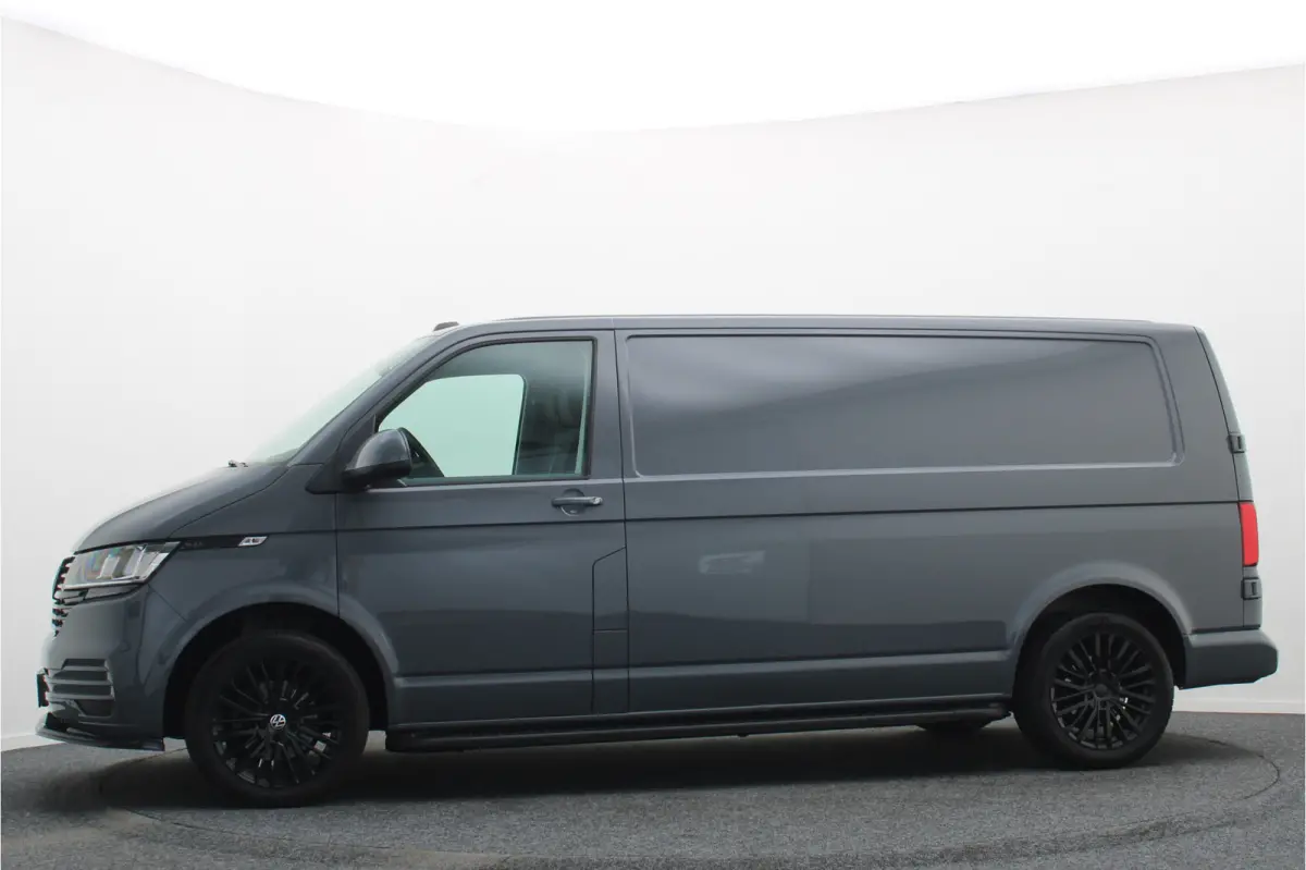 2.0 TDI DSG 150 PK Lang 3-Zits, Airco, Cruise, Apple Carplay, Camera, DAB, PDC, Trekhaak, 18''