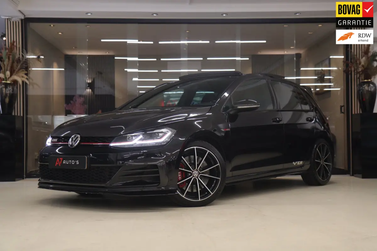 2.0 TSI GTI TCR /PANO/MILLTEK/CARPLAY/CARBON/KEYLESS/ACC/VOL