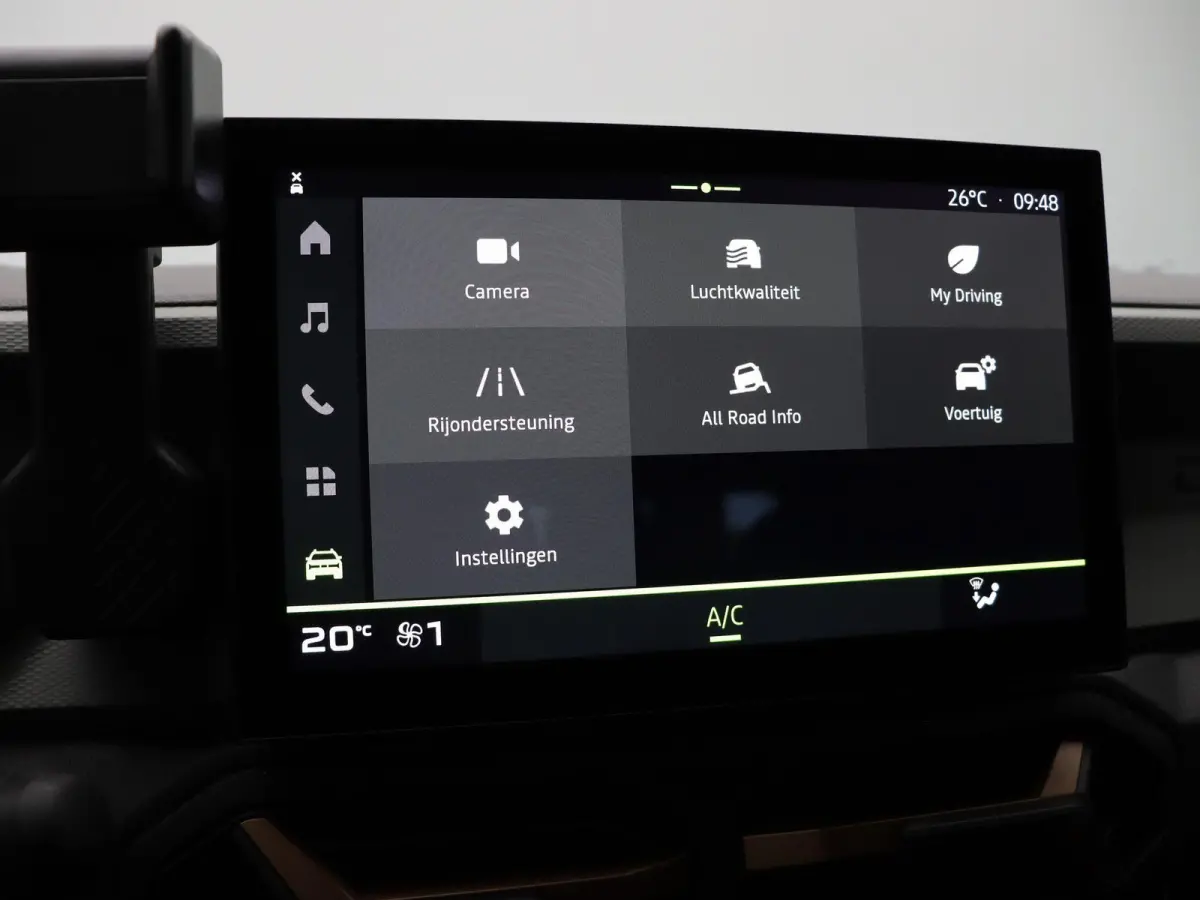 mild hybrid 140pk extreme | 360 graden camera | Parkeersensoren rondom | Blind spot warning |