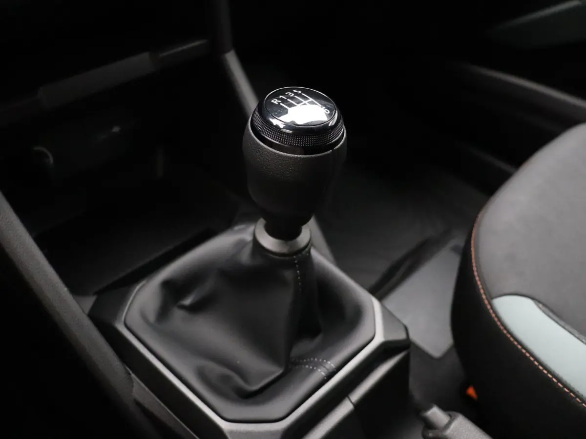 mild hybrid 140pk extreme | 360 graden camera | Parkeersensoren rondom | Blind spot warning |