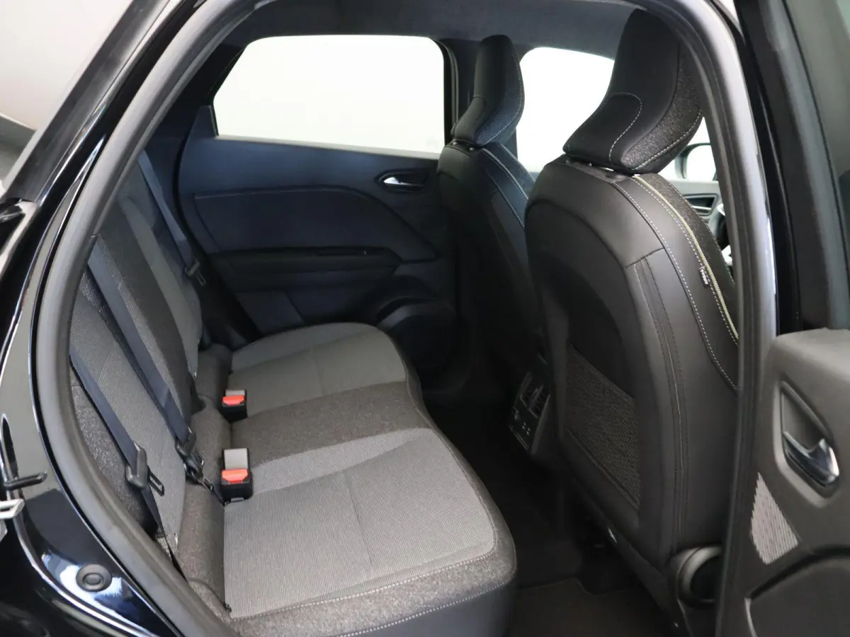 1.6 E-Tech full hybrid 145 techno | Achteruitrijcamera | Adaptieve cruise control | Digitale Cockpit | Navigatie |