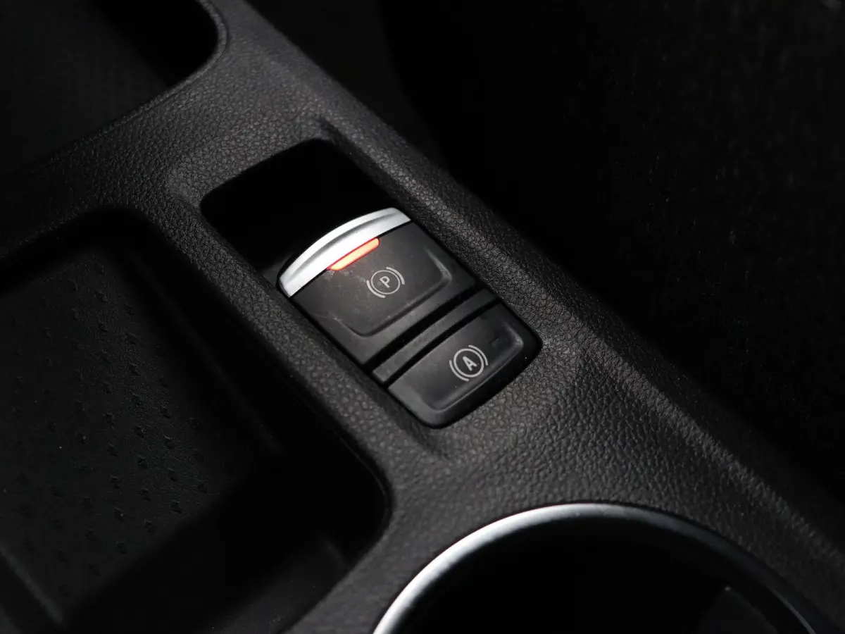 1.6 E-Tech full hybrid 145 techno | Achteruitrijcamera | Adaptieve cruise control | Digitale Cockpit | Navigatie |