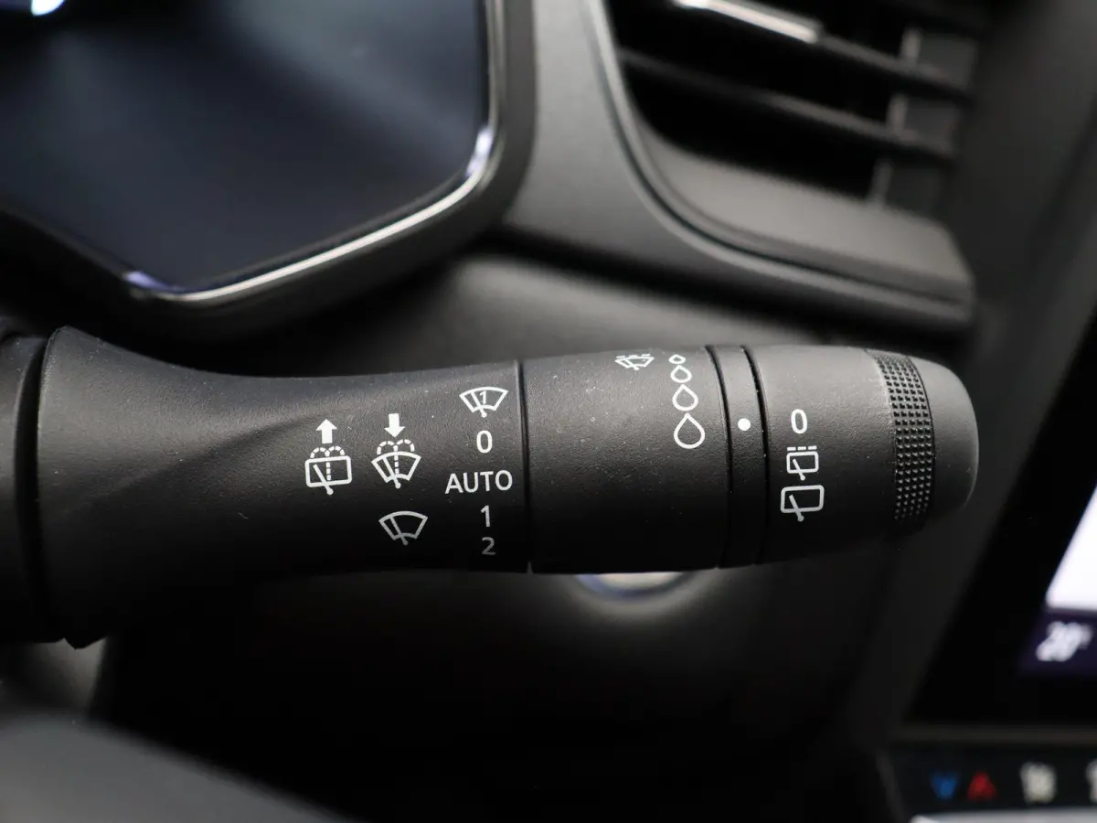 1.6 E-Tech full hybrid 145 techno | Achteruitrijcamera | Adaptieve cruise control | Digitale Cockpit | Navigatie |