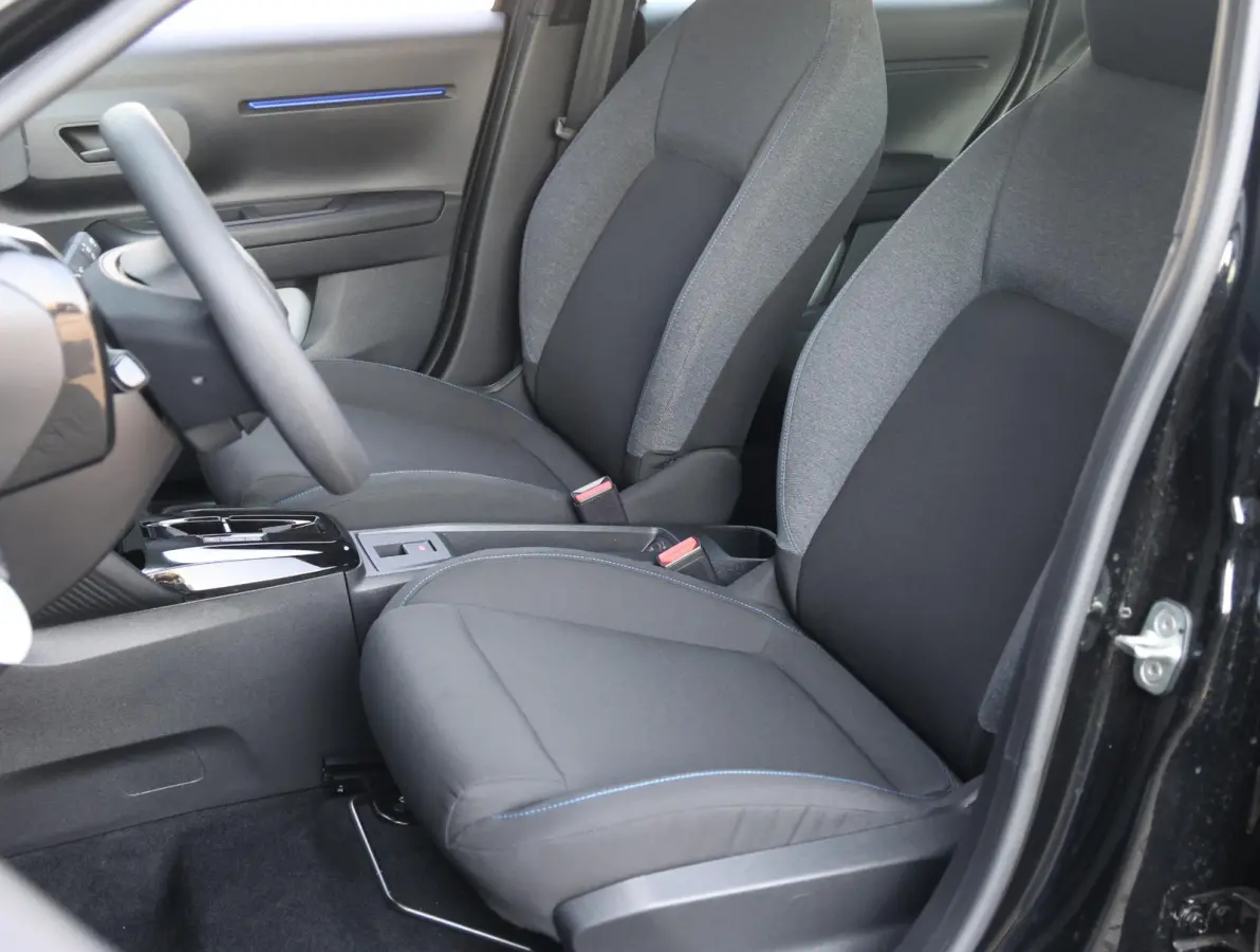 You 113pk Comfort Range 44 kWh 1ste Eigenaar | 8 jaar garantie! | Airco | Accu 100% | CruiseControl | Bluetooth