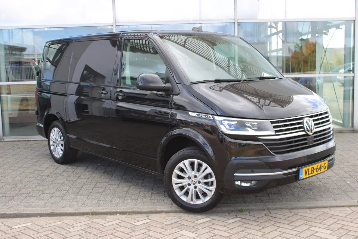 2.0 TDI 150 PK DSG L1 Bulli | Trekhaak | Achterdeuren | Passagiersstoel | Adaptive cruise | Navigatie | Verwarmde voorruit | 17" LMV