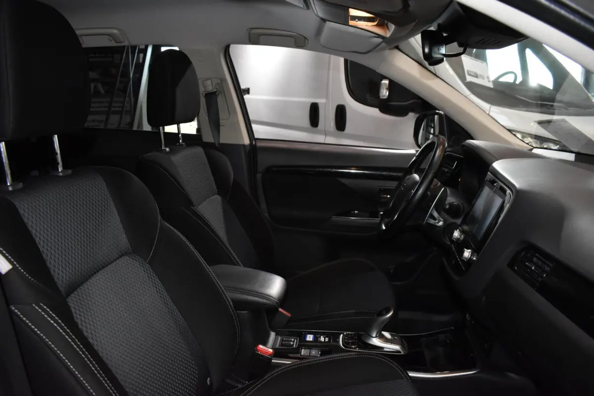 2.4 PHEV Plug-In CAMERA/CARPLAY-ANDROID/STOELVERW./ETC,!