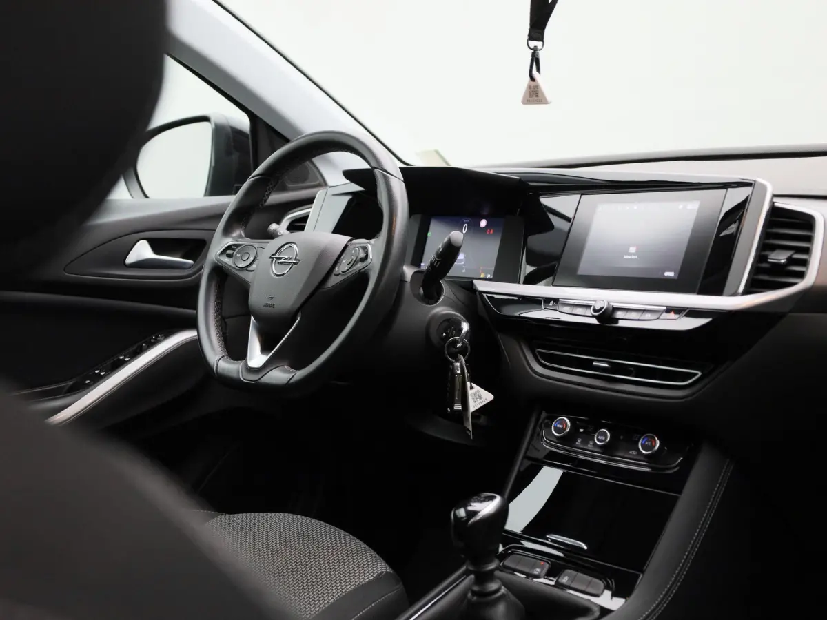 1.2 Turbo Edition | TREKHAAK | KLIMAATREGELING | APPLE CARPLAY | CRUISE CONTROL