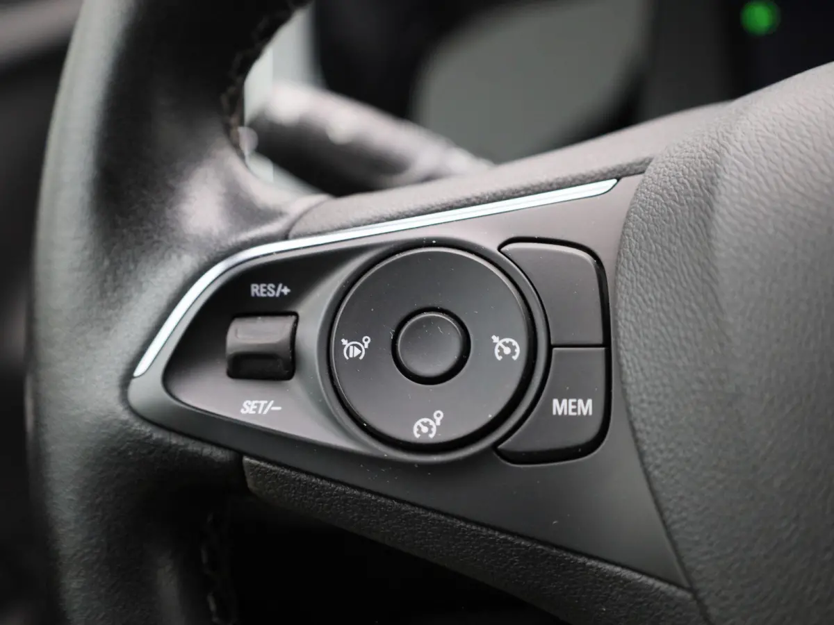 1.2 Turbo Edition | TREKHAAK | KLIMAATREGELING | APPLE CARPLAY | CRUISE CONTROL