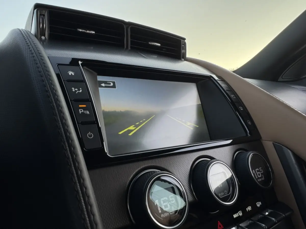 3.0 V6 S AWD Sportstoelen Sportuitlaat etc.