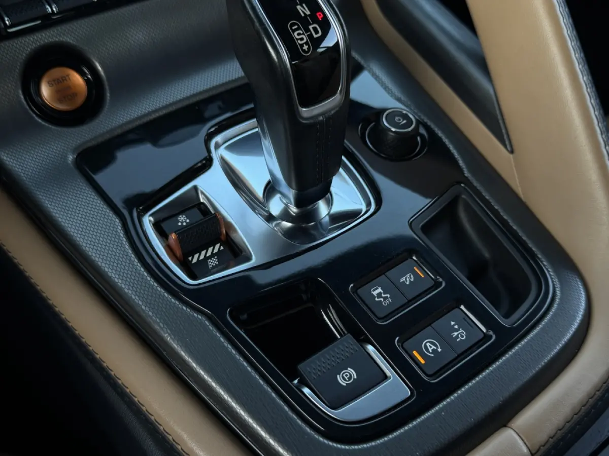 3.0 V6 S AWD Sportstoelen Sportuitlaat etc.