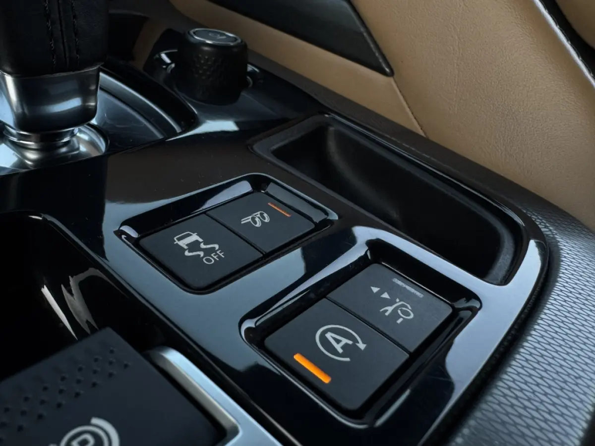 3.0 V6 S AWD Sportstoelen Sportuitlaat etc.