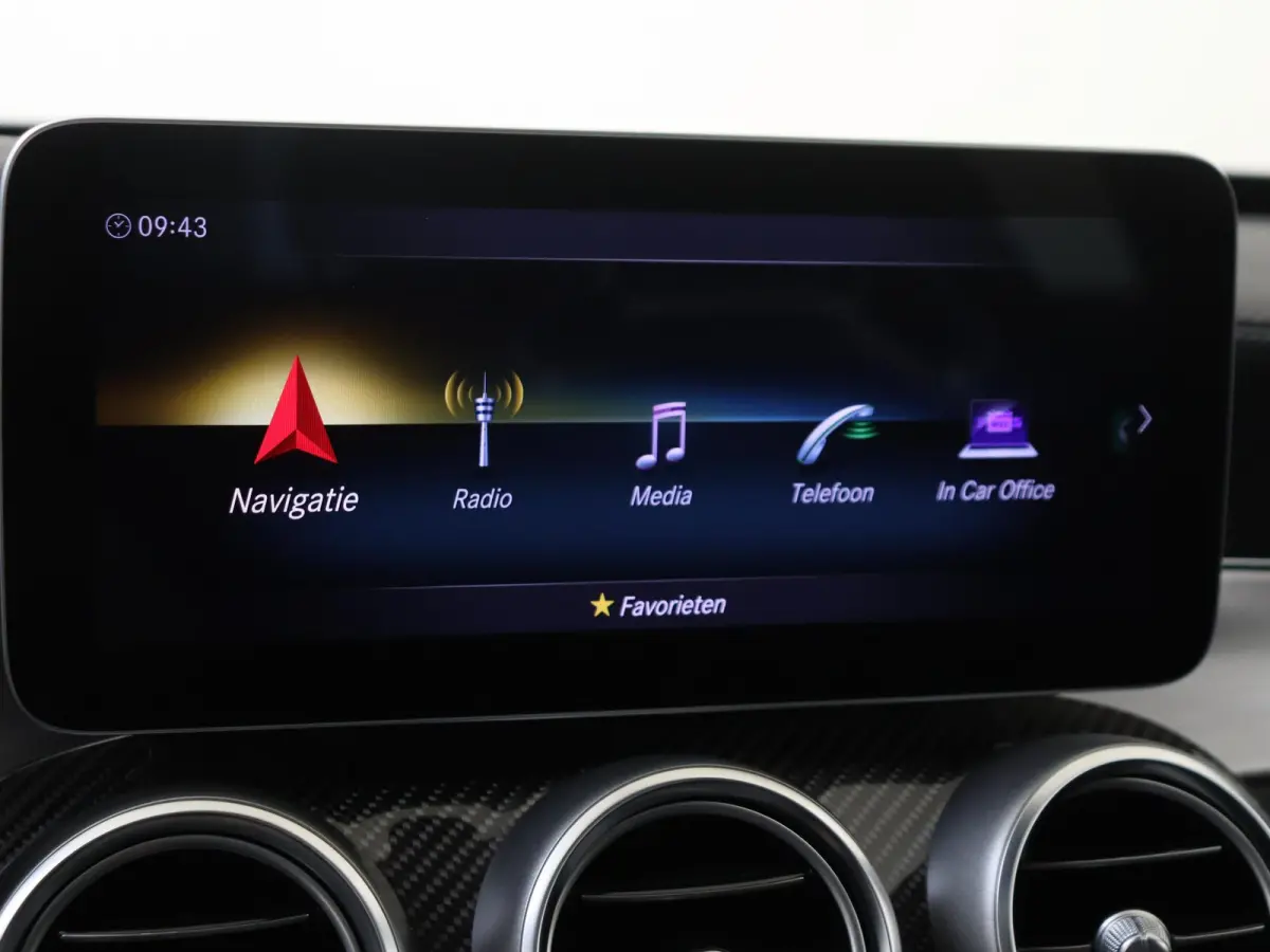 AMG 63 S Premium Plus Pack / Memory-Stoelen / Burmester / Panaroma-dak / AMG-Driverspakket / Trekhaak / AMG-Sportstoelen / Multibeam-Led / Stoelverwarming / 360Graden-Camera / Smartphone-Int