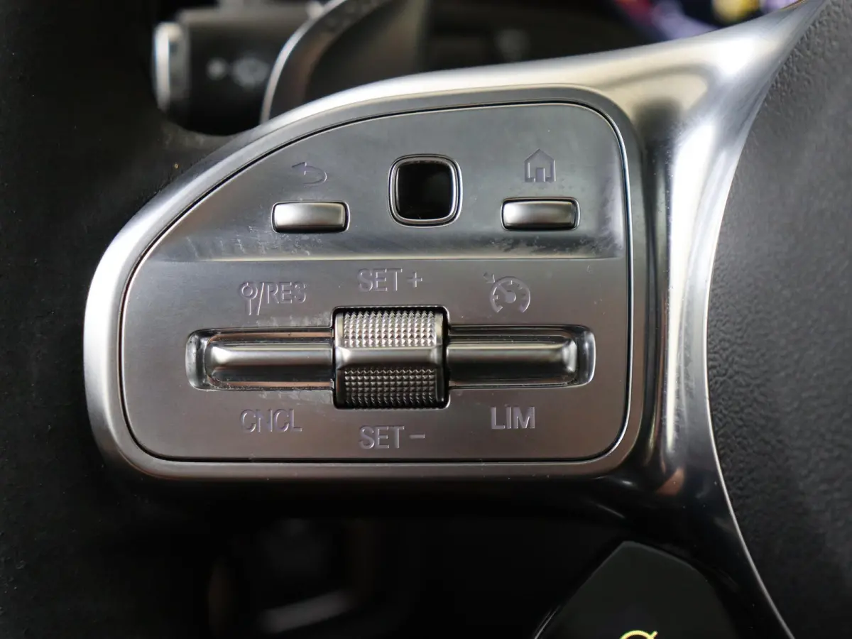 AMG 63 S Premium Plus Pack / Memory-Stoelen / Burmester / Panaroma-dak / AMG-Driverspakket / Trekhaak / AMG-Sportstoelen / Multibeam-Led / Stoelverwarming / 360Graden-Camera / Smartphone-Int
