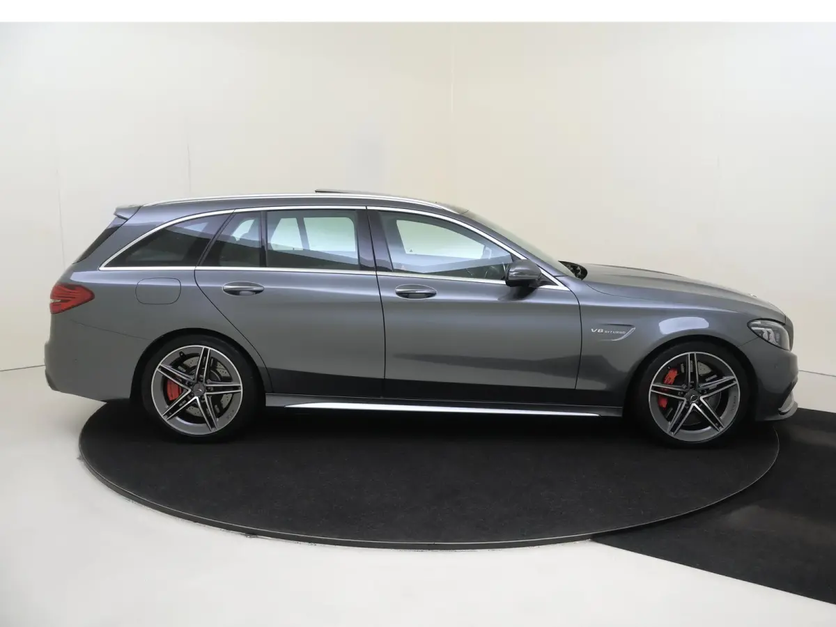 AMG 63 S Premium Plus Pack / Memory-Stoelen / Burmester / Panaroma-dak / AMG-Driverspakket / Trekhaak / AMG-Sportstoelen / Multibeam-Led / Stoelverwarming / 360Graden-Camera / Smartphone-Int