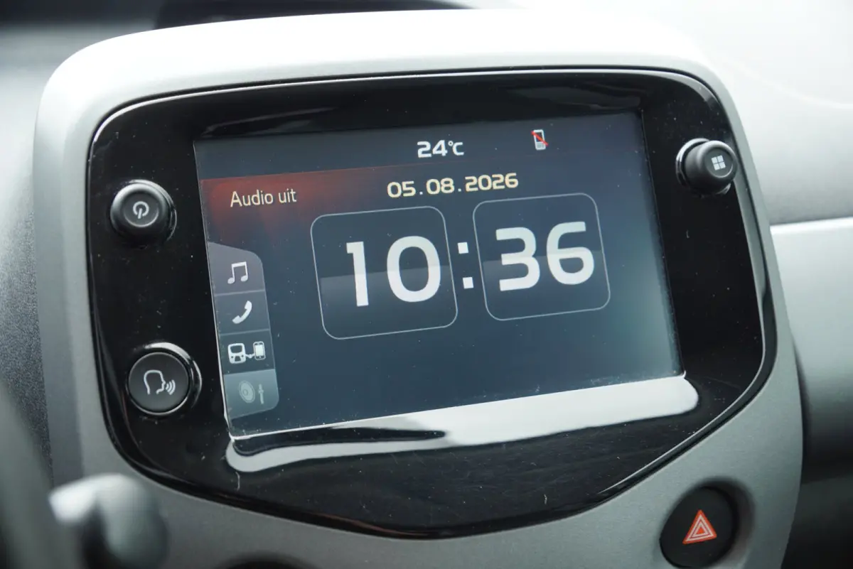 1.0 VVT-i x-joy 2020 Airco 5 Deurs Carplay Camera Android Cruise control