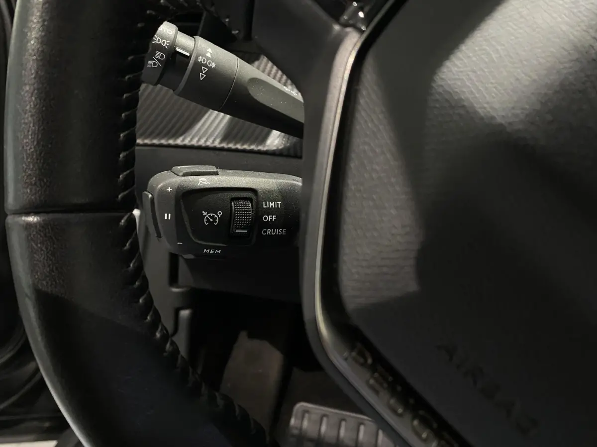 EV Allure Première 50 kWh STOELVERWARMING + CAMERA + ADAPTIEVE CRUISE CONTROL