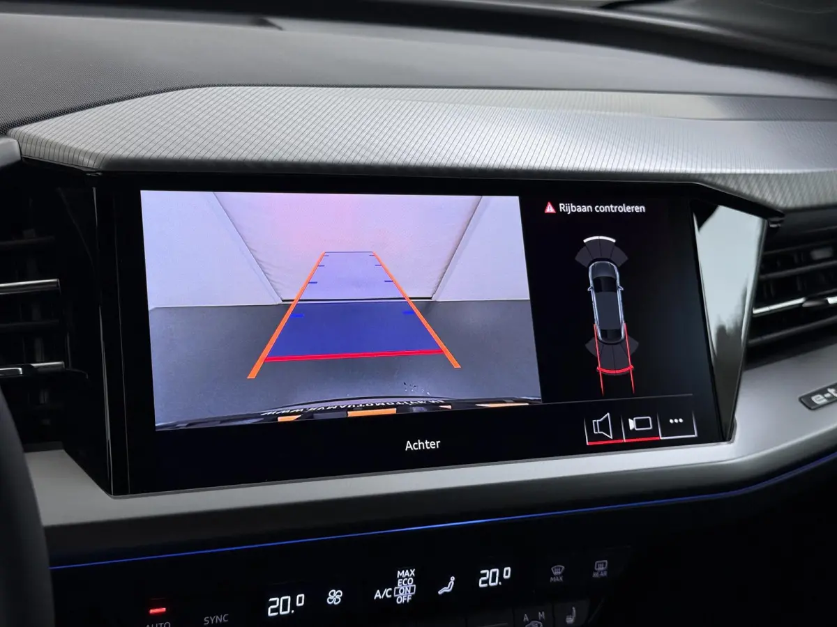 45 S Edition 82 kWh SOH 96% | S-Exterieur | ADAPT. CRUISE CONTROL | STOELVERWARMING | ELEK. ACHTERKLEP | ACHTERUIRIJCAMERA | RIJKLAAR + 12 MND BOVAG GARANTIE | RESTERENDE ACCU GARANTIE TOT E