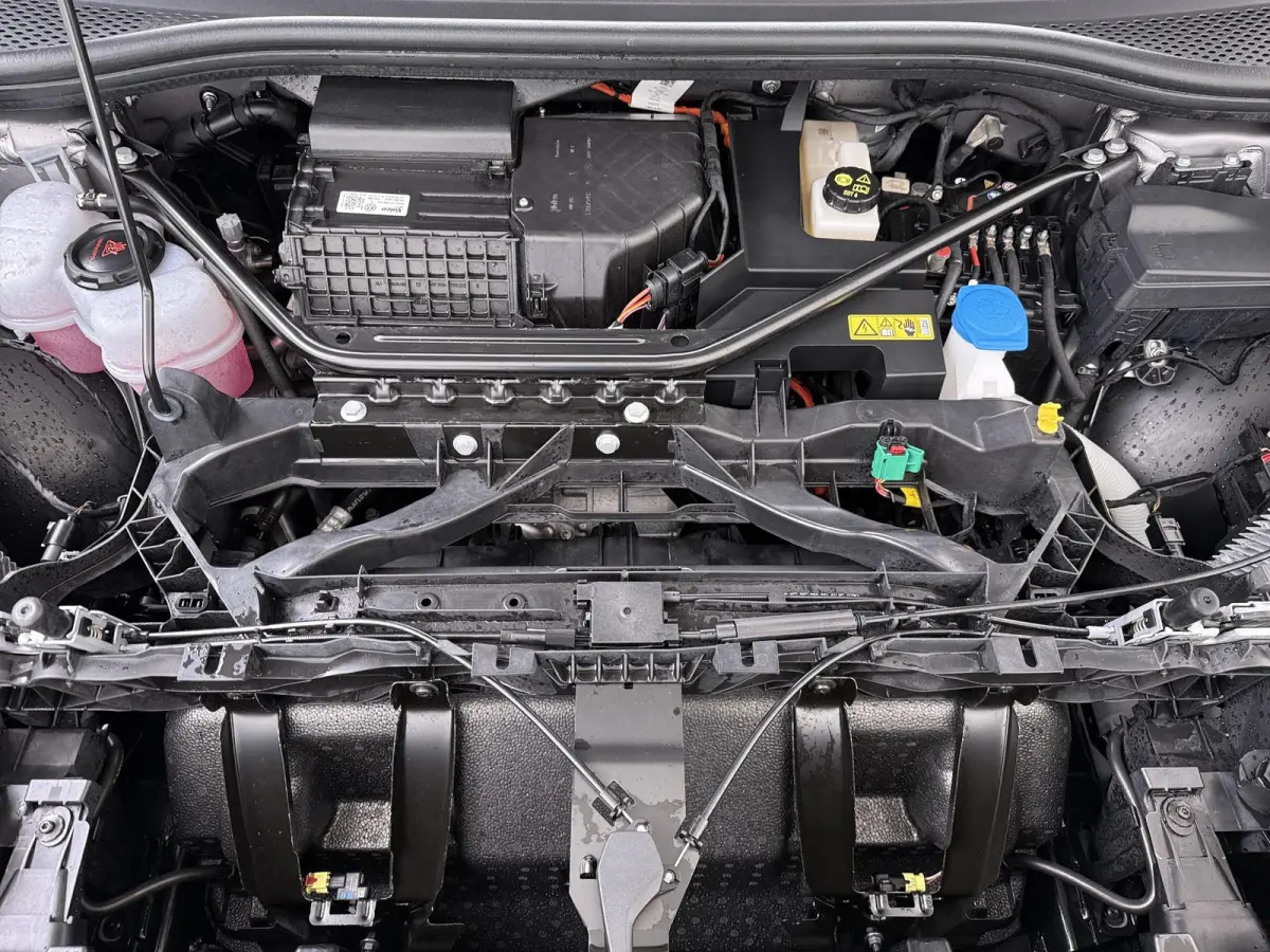 45 S Edition 82 kWh SOH 96% | S-Exterieur | ADAPT. CRUISE CONTROL | STOELVERWARMING | ELEK. ACHTERKLEP | ACHTERUIRIJCAMERA | RIJKLAAR + 12 MND BOVAG GARANTIE | RESTERENDE ACCU GARANTIE TOT E