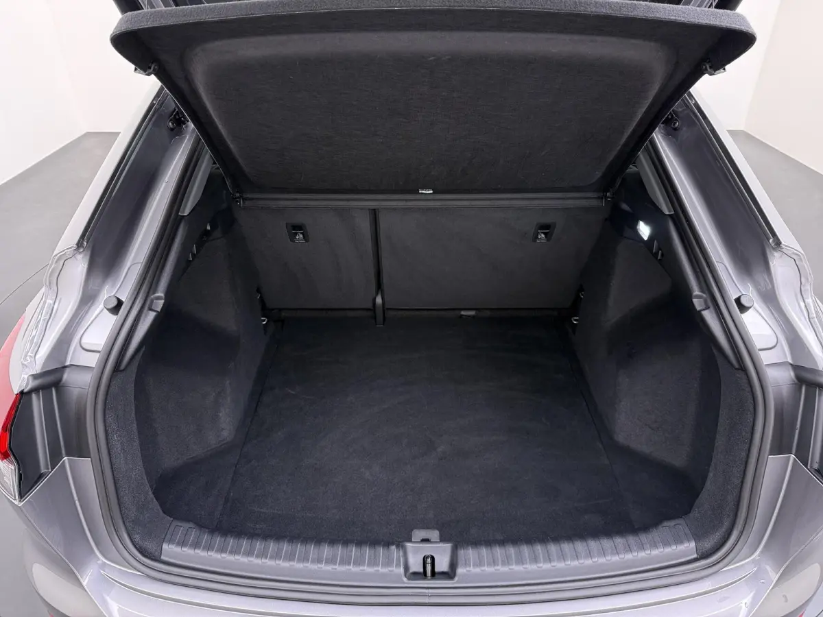 45 S Edition 82 kWh SOH 96% | S-Exterieur | ADAPT. CRUISE CONTROL | STOELVERWARMING | ELEK. ACHTERKLEP | ACHTERUIRIJCAMERA | RIJKLAAR + 12 MND BOVAG GARANTIE | RESTERENDE ACCU GARANTIE TOT E