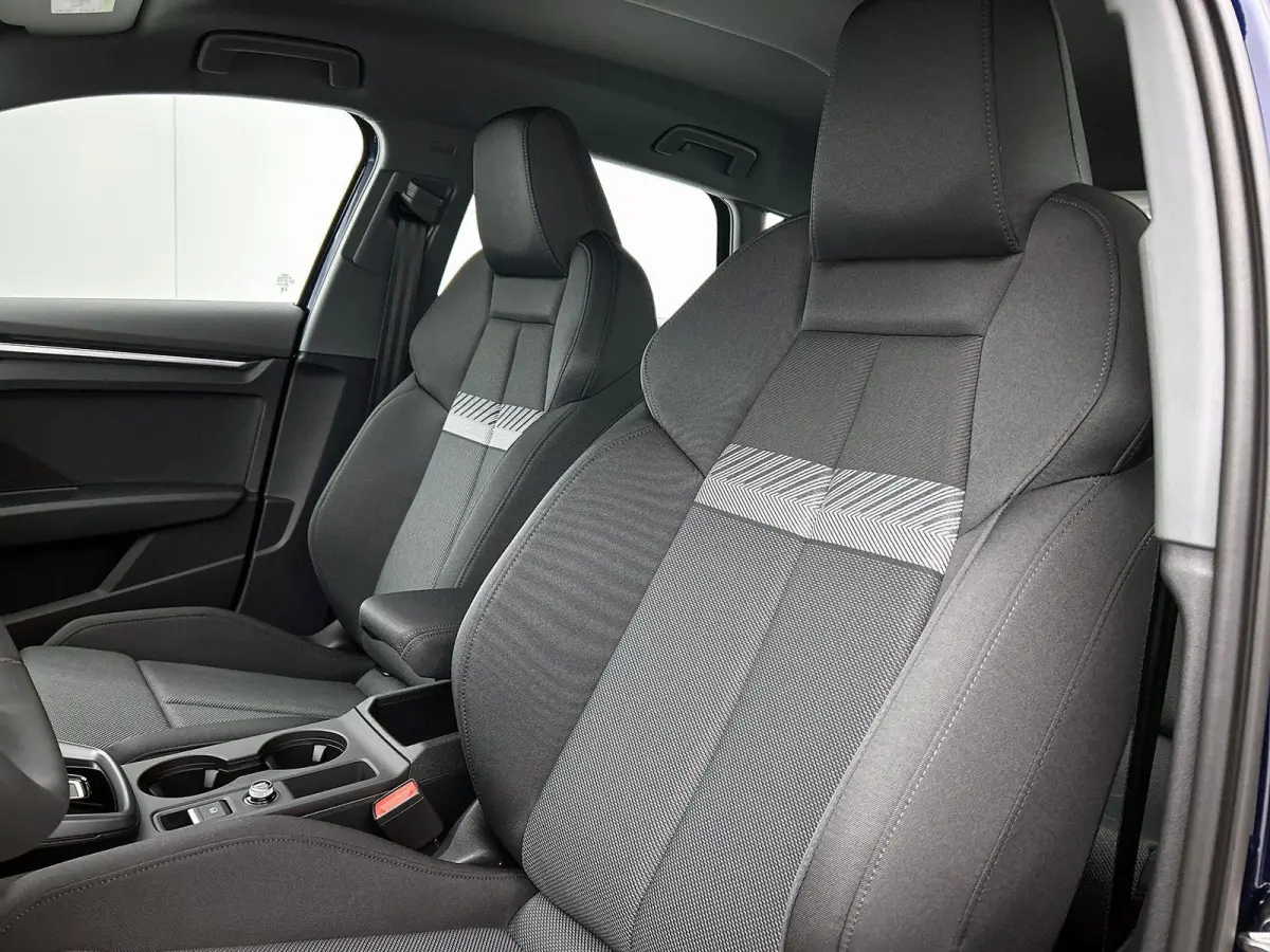 40 TFSI e Advanced Edition 204 PK | Automaat | Navigatie | Audi Drive Select | Ambiant Licht Pakket | LED Koplampen | Velgen 17'' | Apple Carplay/Android Auto | Stoelverwarming | Elektrische