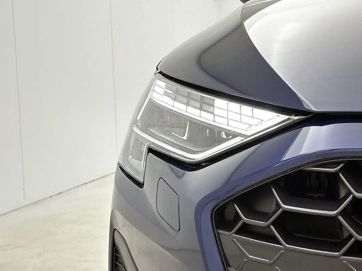 40 TFSI e Advanced Edition 204 PK | Automaat | Navigatie | Audi Drive Select | Ambiant Licht Pakket | LED Koplampen | Velgen 17'' | Apple Carplay/Android Auto | Stoelverwarming | Elektrische
