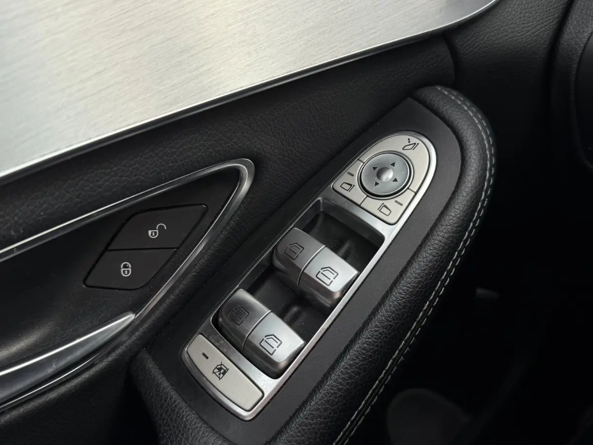 180 Sport Edition LED Navi Cruise
