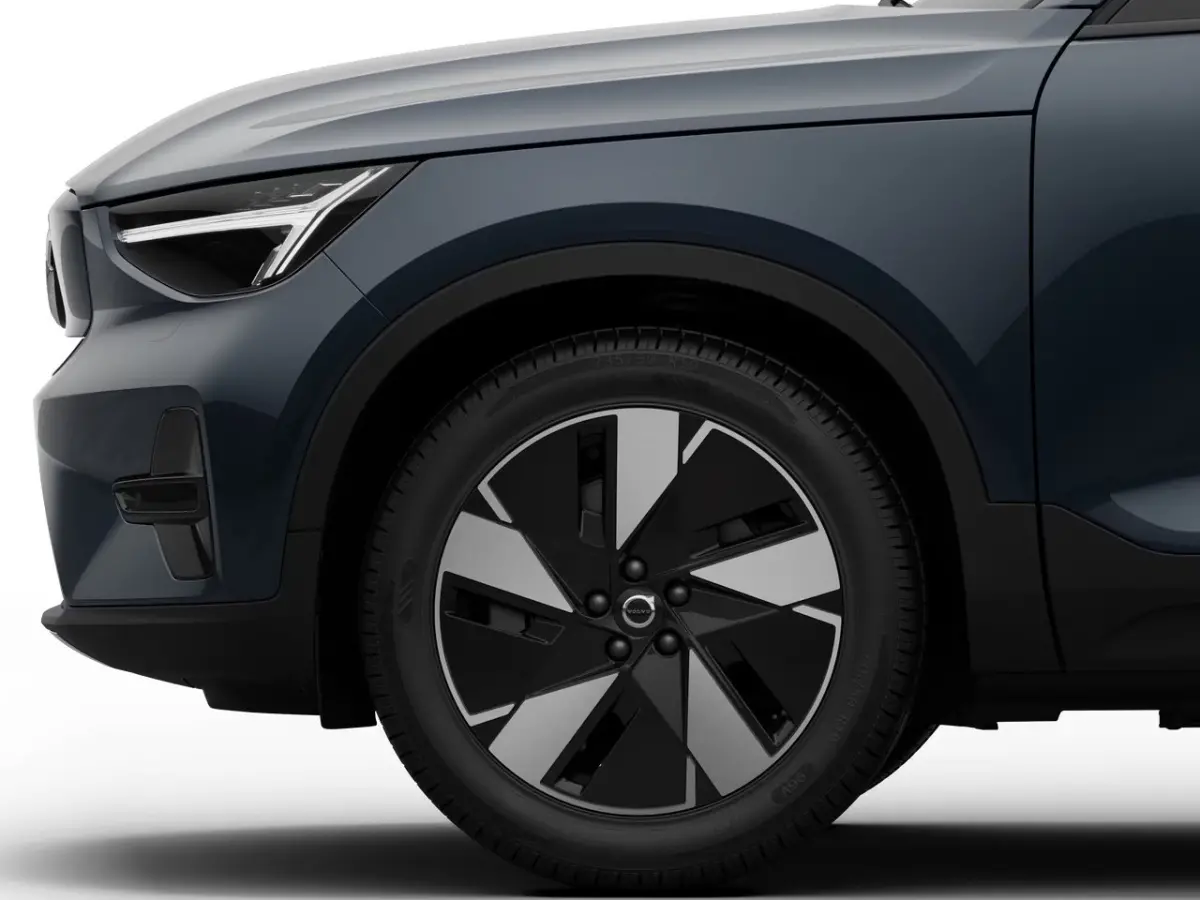 Single Motor Extended Range Plus Europa 82 kWh | Achterbank verwarmd | Achteruitrijcamera | Apple Carplay/Android Auto|telefoonintegratie premium