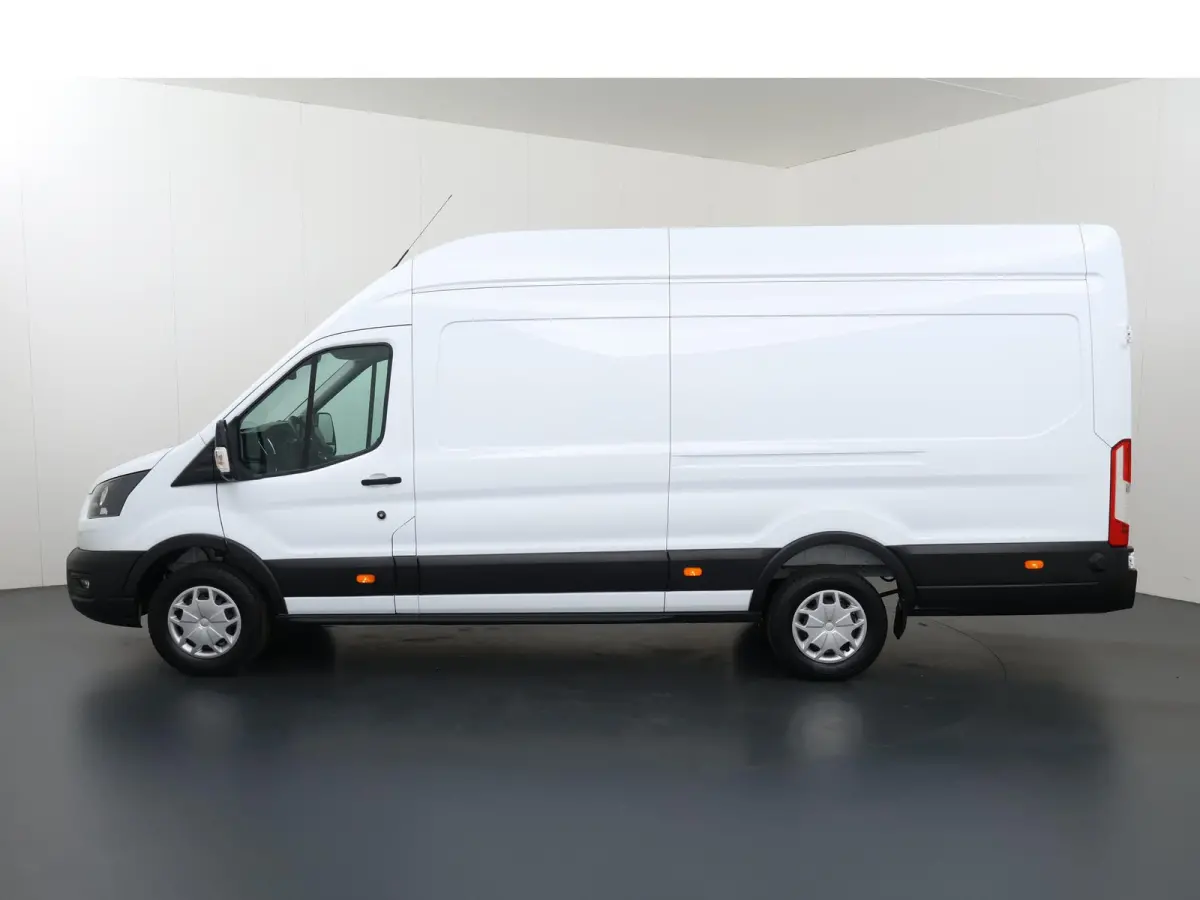 350 | 2.0 TDCI | L4 H3 | Trend | RDW 2-ZITS | NAVIGATIE | STOELVERWARMING | LAADRUIMTE PAKKET | TREKHAAK | PARKEERSENSOREN | CARPLAY | ANDROID AUTO | CRUISE CONTROL | AIRCO
