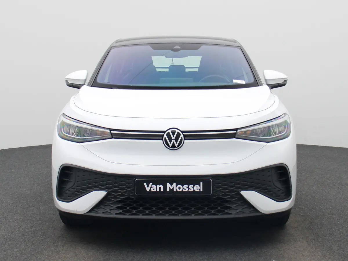 ID.5 Pro 77 kWh 204 PK| Navigatie Pro | Stoelverwarming | Voorruit Draadloos Verwarmbaar | ArtVelours | Keyless Access | Achteruitrijcamera | Parkeersensoren