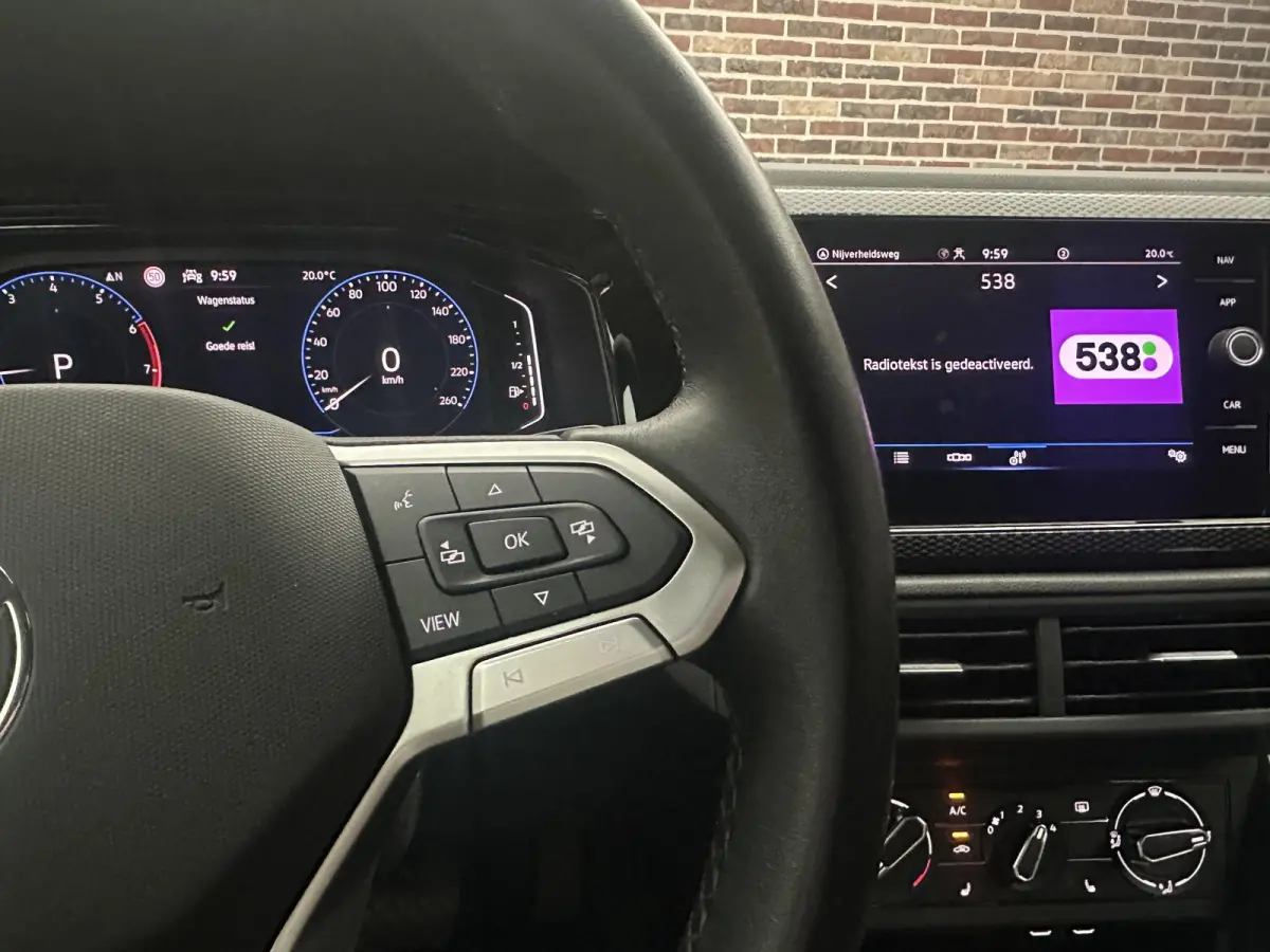 1.0 TSI Life Business