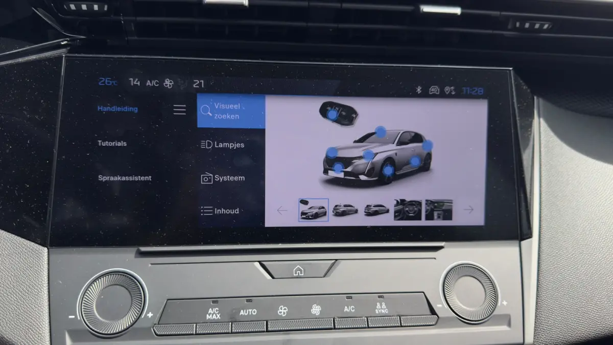 1.2 Hybrid 145 e-DCS6 Style | Afneembare trekhaak | Apple Carplay / Android Auto | Cruise Control | Navigatie | Automaat