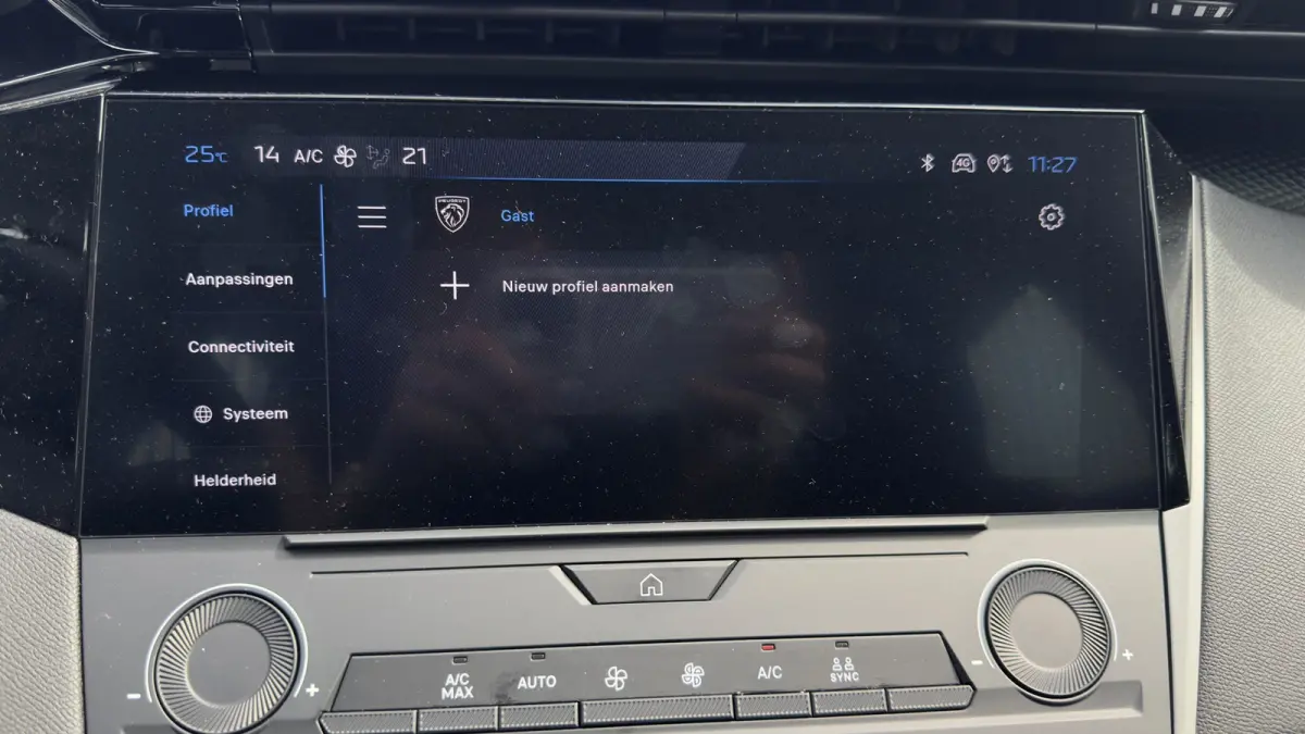 1.2 Hybrid 145 e-DCS6 Style | Afneembare trekhaak | Apple Carplay / Android Auto | Cruise Control | Navigatie | Automaat