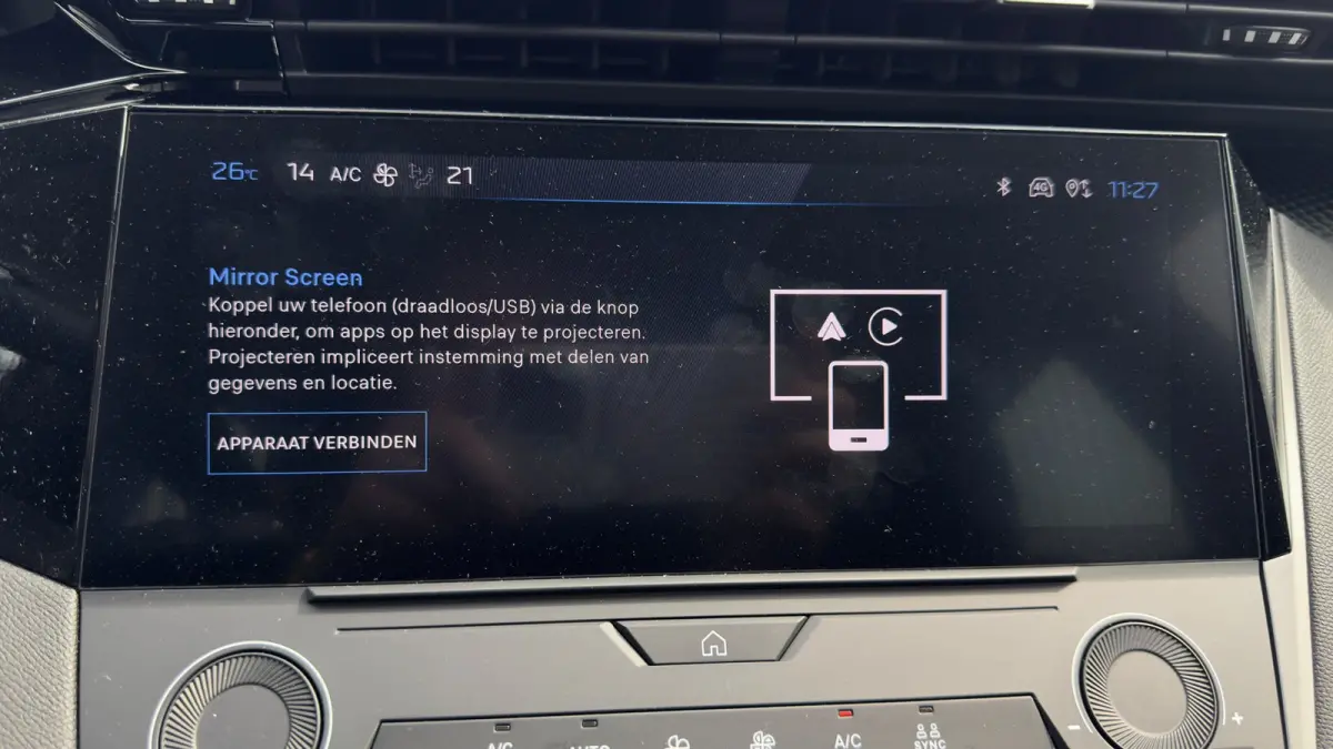 1.2 Hybrid 145 e-DCS6 Style | Afneembare trekhaak | Apple Carplay / Android Auto | Cruise Control | Navigatie | Automaat