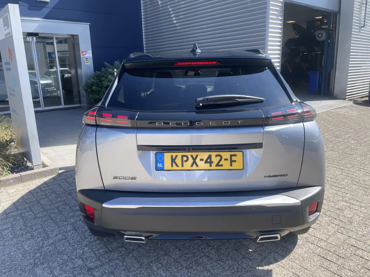 1.2 Hybrid 145 GT