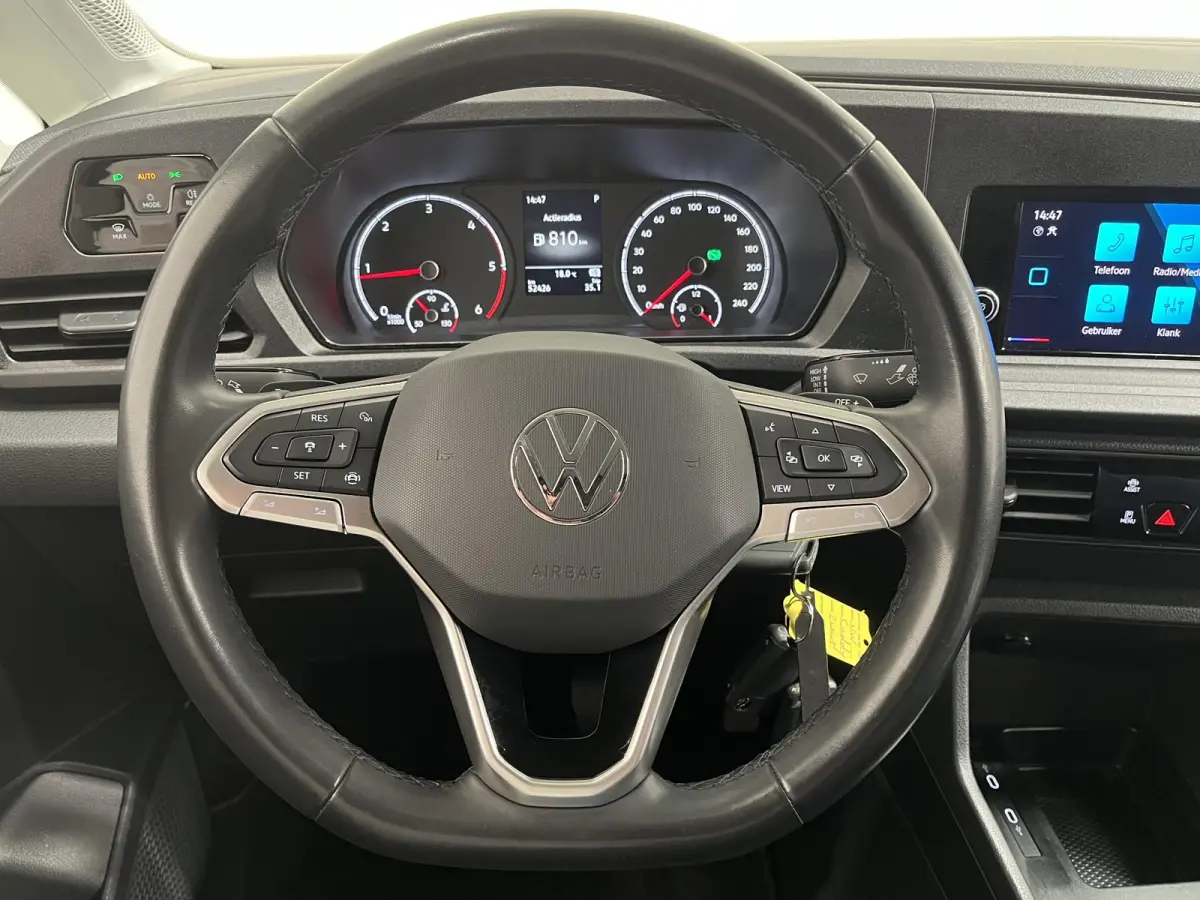 Maxi 2.0 TDI Style Automaat Automaat Camera Parkeersensoren Airco Bluetooth Cruise Control Carplay 2 Zits