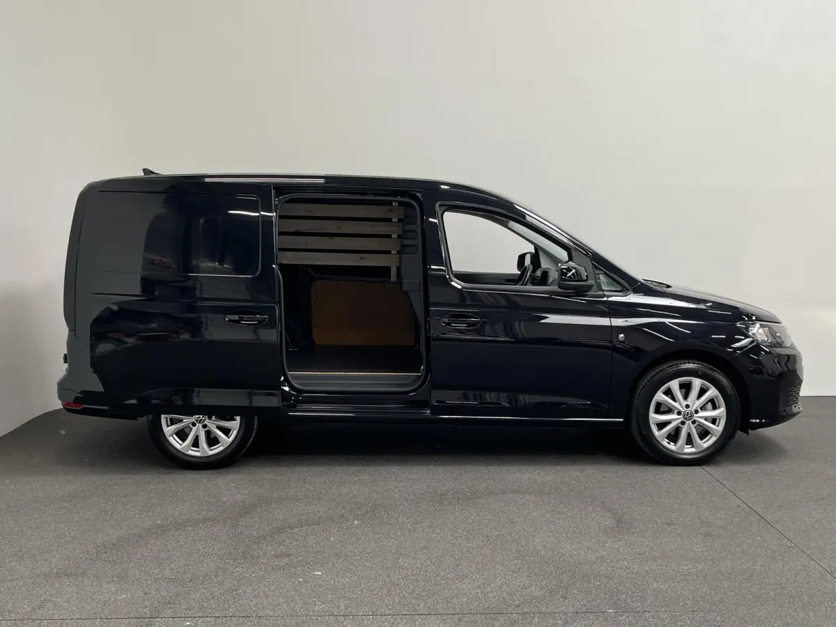 Maxi 2.0 TDI Style Automaat Automaat Camera Parkeersensoren Airco Bluetooth Cruise Control Carplay 2 Zits